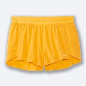شورت ورزشی زنانه زرد زعفرانی بروکس Brooks Chaser 3″ Short