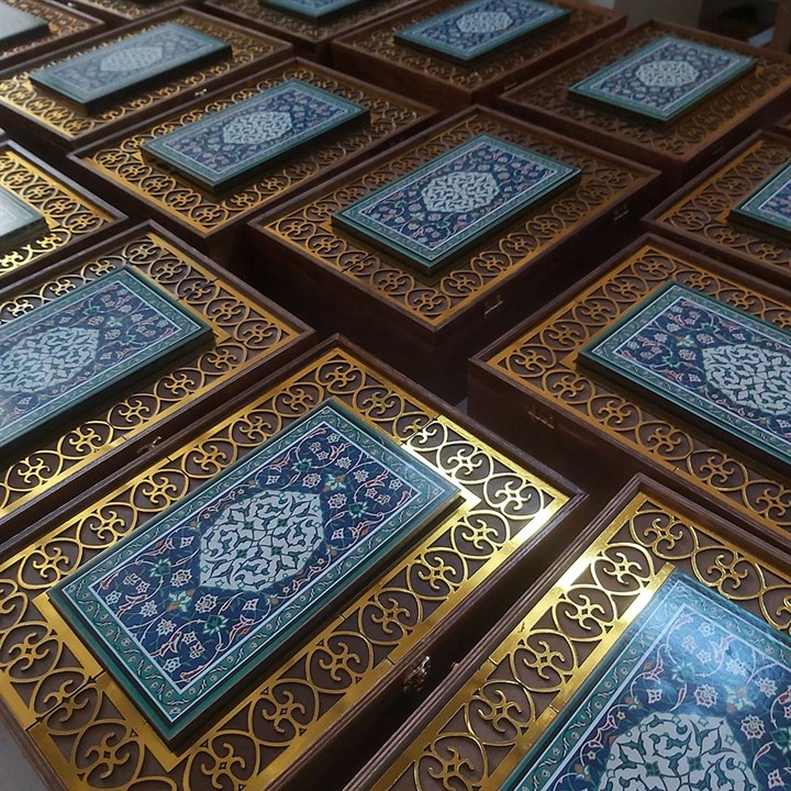 جعبه هدیه ۲