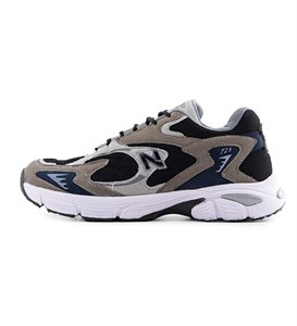 کفش مردانه اسپرت چرم مصنوعی سرمه ای سفید New Balance کد 50681 - 43 (پرداخت درب منزل / ارسال رایگان یا تخفیف برای پرداخت کارت به کارت)