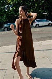 بلیزر زنانه B.VESTIDO با پارچه کتان و فیت کلاسیک