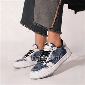 کفش کتونی زنانه نایک جردن وان تراویس JORDAN 1 رنگ سفید آبی ابروبادی کد 2855