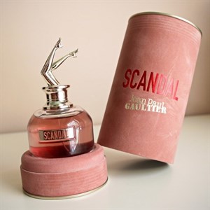 عطر ادکلن ژان پل گوتیه اسکندل اِ پاریس _ ژان پل گوتیر (گوتیه) اسکندل _ | Jean Paul Gaultier Scandal A Paris  _ گرم _ شیرین _ زنانه _ حجم  50 میل _ گرید A  _ برند لوزی _ ماندگاری بالا _ قیمت عمده