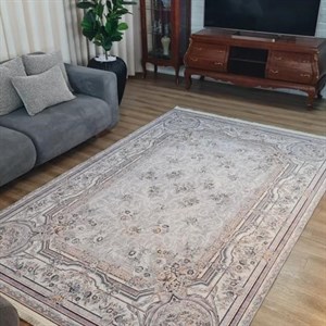 فرش چاپی برند حسن نیا مخمل هازان طرح سایه‌ روز L315(پس کرایه) - 1 در 1.5 متر (1/5 متری) - سایز: 1 در 1.5 متر (1/5 متری)
