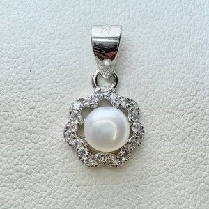 پلاک نقره زنانه مروارید نگین دار 