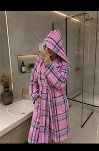 حوله تن پوش نخی یزدی از برند ابراهیمی رنگ صورتی