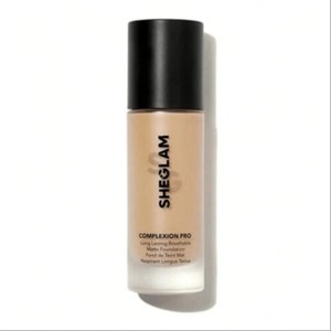 کرم پودر مات و بادوام شیگلم مدل Complexion Pro رنگ sand حجم 30 میل