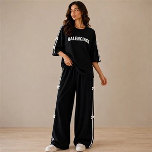 ست زنانه تیشرت و شلوار طرح Balenciaga مدل پاپیونی 