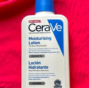 لوسیون مرطوب کننده سراوی پوست خشک و خیلی خشک 236 میل