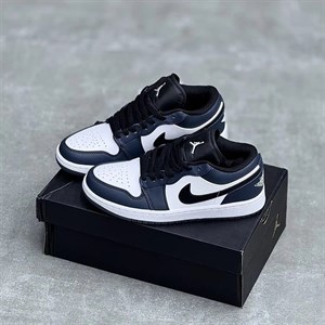 کفش نایک ایر جردن وان لو سفید سرمه ای Nike Air Jordan 1 Low White Navy