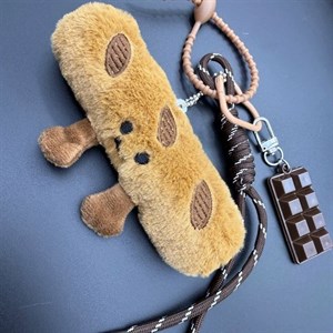 چارم بگ نان باگت و شکلات