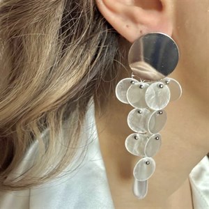 گوشواره آبشاری با صدف و مهره اشکی