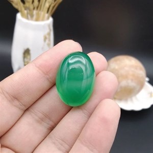 نگین عقیق سبز اصل معدنی کد 8641