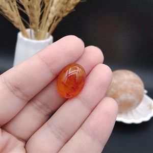 نگین عقیق اصل معدنی کد 8599