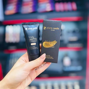 کرم پودر تیوپی پیرکاردین Pierre Cardin مدل ترولی مات Truly Matte حجم 30 میل