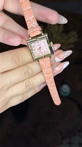 ساعت زنانه BAOKE با صفحه صورتی و بند چرمی طرح کروکودیل