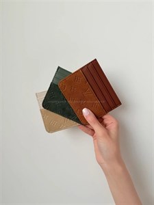 جاکارتی اسپرت لوئی وی