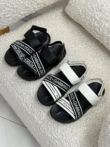 صندل بچه گانه دولچه گابانا