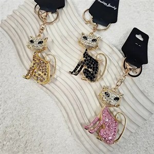چارم بگ گربه نگین‌دار