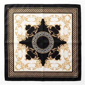باندانا دستدوز طرح ورساچ مشکی-سفید برند Imperial