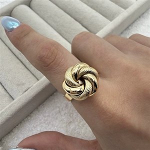 انگشتر گره درهم تنیده