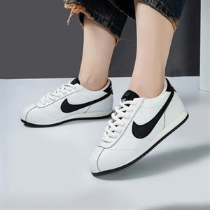 کفش و کتانی زنانه و دخترانه مدل نایک NIKE رنگ سفید مشکی کد 41265