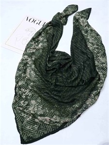 روسری نخی طرح دیور مدل شاینا کد 224