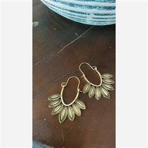 گوشواره برنجی هندی