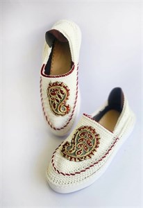 گیوه کد 01 – طرح بته جقه
