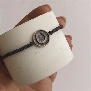 دستبند نقره ی نعل 