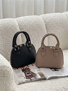 کیف مینی زنانه lv