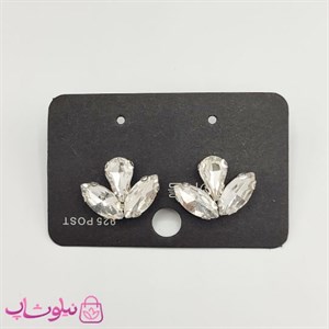 گوشواره زنانه زارا مدل گل سه پر با کریستال سفید کد 100