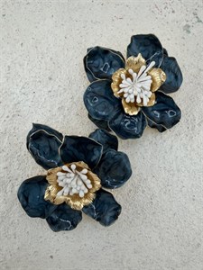 گوشواره گل Zara