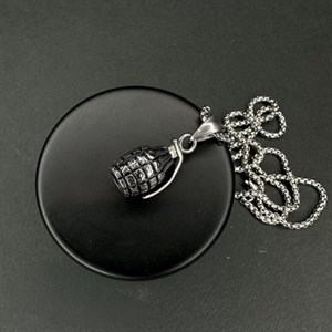 گردنبند طرح نارنجک نقره ای علیدسا 