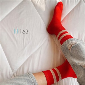 جوراب حوله ای ساق‌دار قرمز