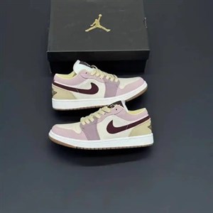 کفش نایک ایر جردن وان پالو روسا Nike Air Jordan 1 Palmo Rosa
