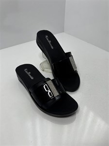 دمپایی روفرشی نگین-کد53106