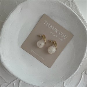 گوشواره اشکی صدفی
