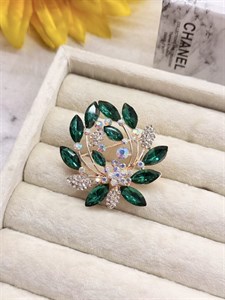 گل سینه نگین سبز کد mah0110