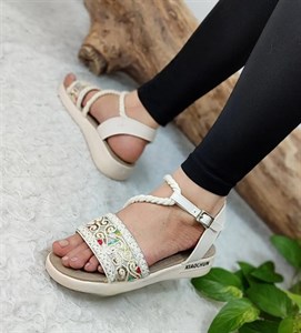 صندل زنانه و دخترانه طرح سنتی صندل تابستانه دمپایی زنانه