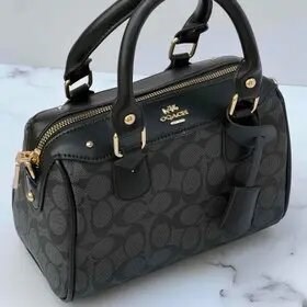 کیف صندوقی کوچ Coach