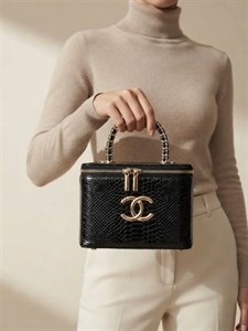 کیف شنل صندوقی مشکی chanel ترند مد