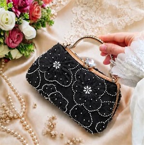 کیف مجلسی زنانه مدل آرال مشکی سفید