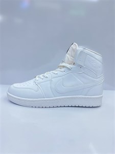 کتونی نایک ایر جردن وان تمام‌سفید (Air Jordan 1 Triple White)