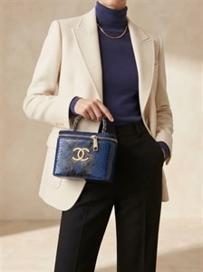 کیف CHANEL صندوقی سرمه ای شنل ترند مد