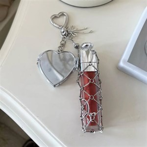 چارم بگ لیپ گلاس و رژ پینترستی