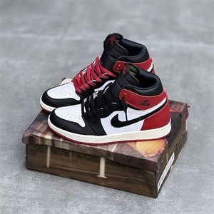 کفش نایک ایر جردن وان ساق‌دار مایکل جردن Nike Air Jordan 1 High Michael Jordan