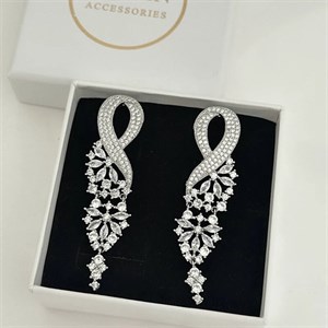 گوشواره طرح جواهر بلند کد 1211