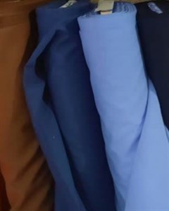 پارچه تترون لباسی عرض ۹۰ رنگ سورمه ای سوخته ( مشکی )