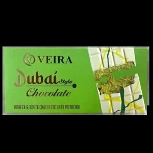 شکلات دبی ویرا مغزدار طعم شکلات سفید 100 گرم Viera