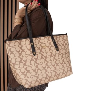 کیف زنانه توت بگ کوچ Coach کرم تیره های کپی شیک و کاربردی کد 198